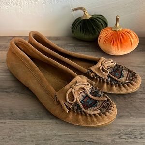 Beautiful Embroidered Minnetonkas